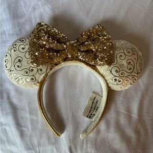 Disney ears